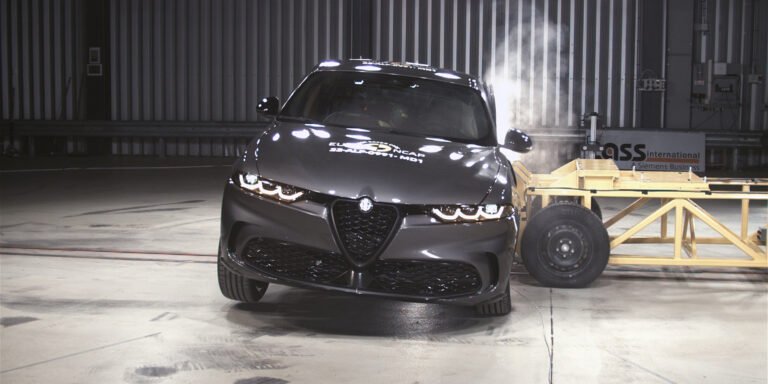 Top crash test marks for new crossovers