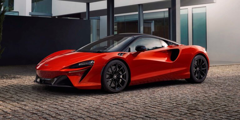 McLaren Artura