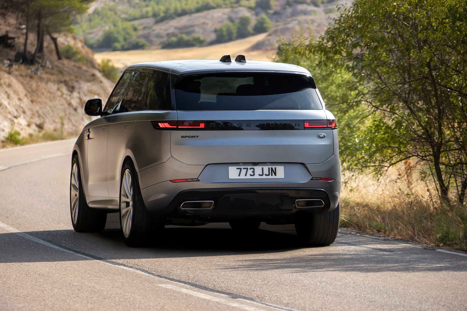 Range Rover Sport rear view | Expert Rating