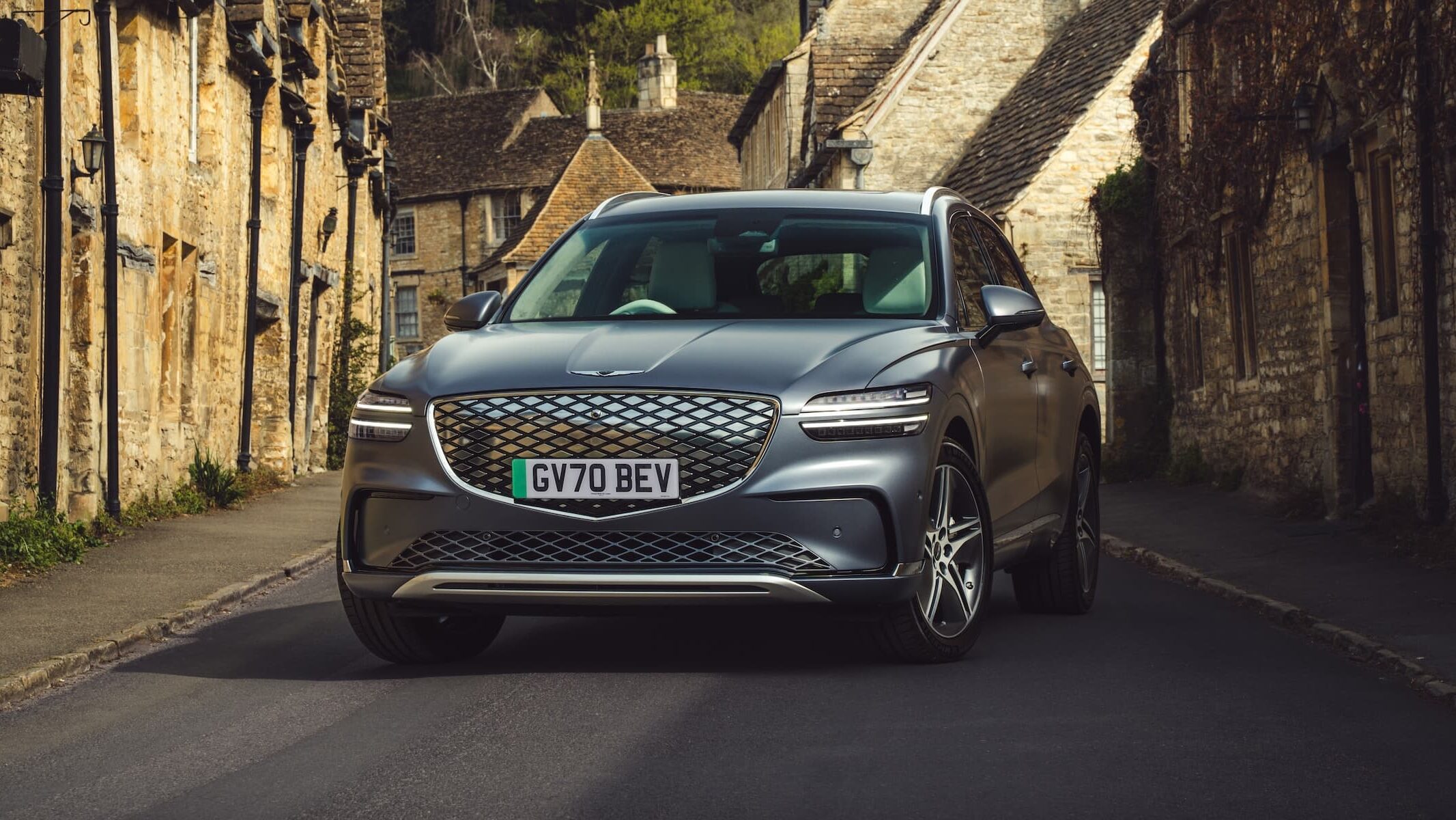 Genesis Electrified GV70 (2022) | Expert Rating | The Car Expert