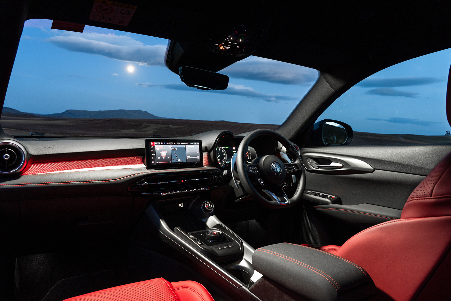 Alfa Romeo Tonale (2026) interior view | Expert Rating