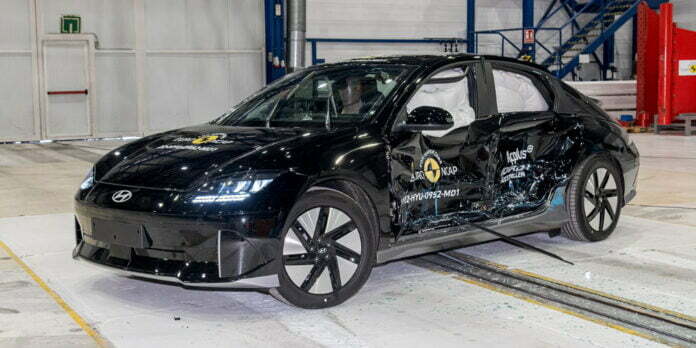 Five-star crash test results for 15 new cars