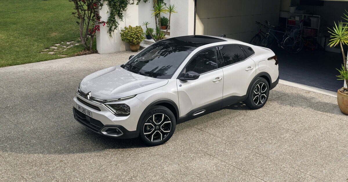 New Citroën ë-C4 X now on sale
