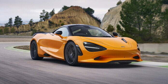McLaren unveils 750S after 720S retirement