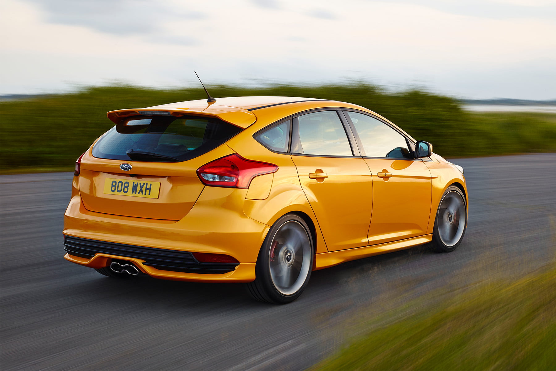 Ford Focus ST (2015 to 2018) rear view | Expert Rating