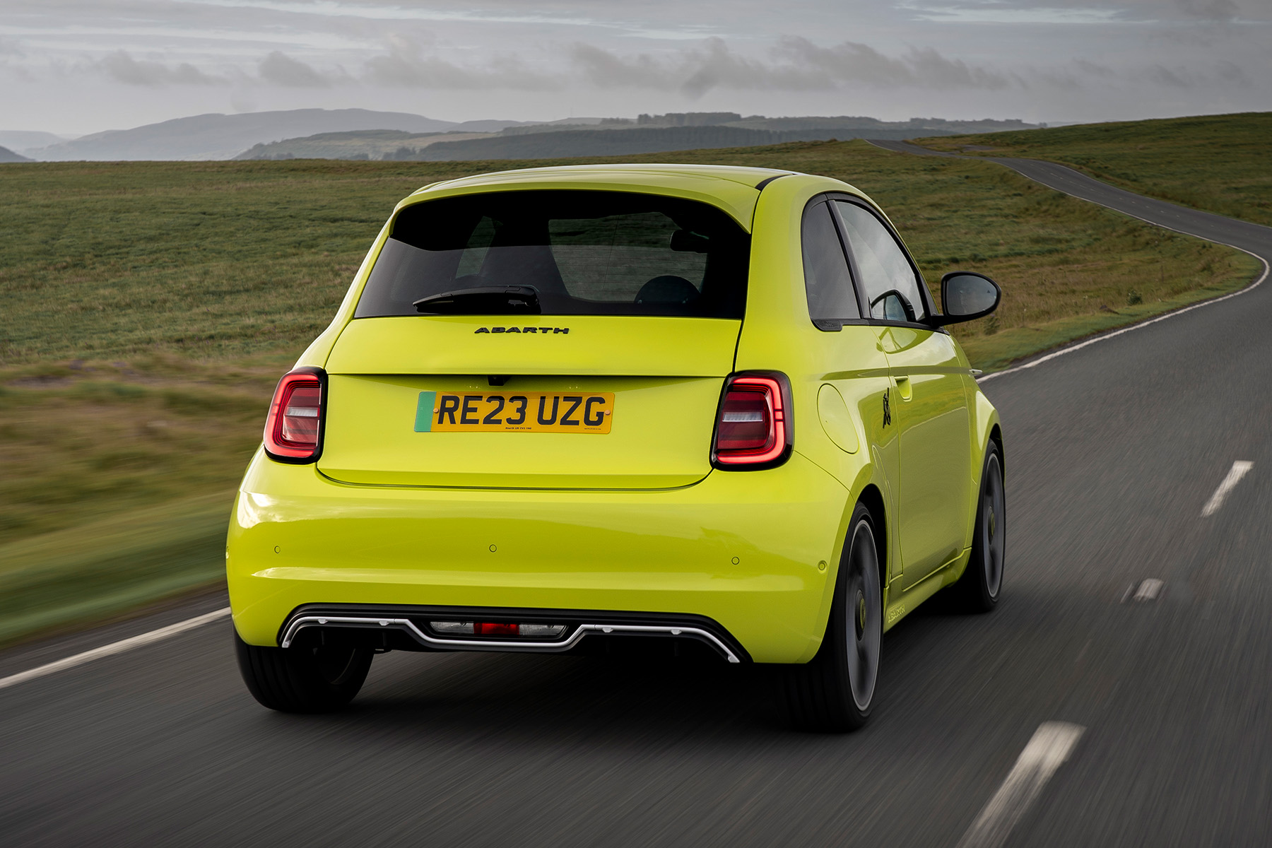 Abarth 500e rear view | Expert Rating