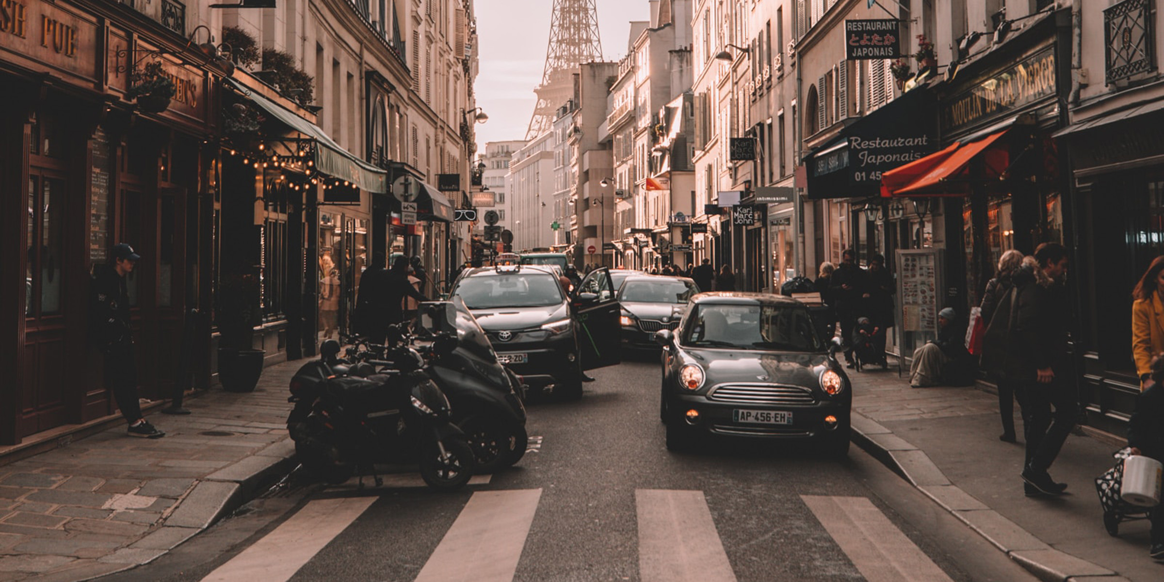 driving in france