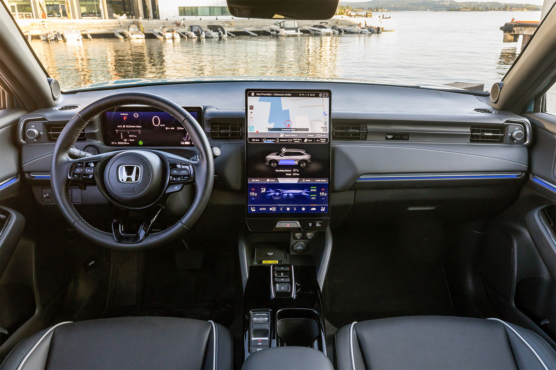 Honda eNy1 (2023) interior view | Expert Rating