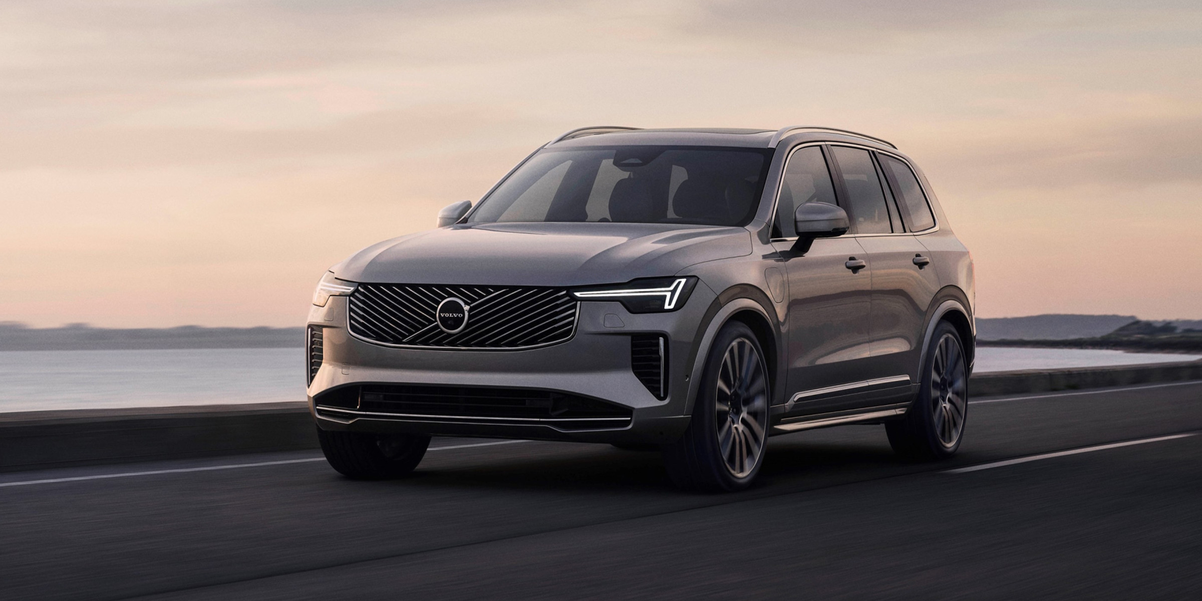 Long-standing Volvo XC90 SUV given another update