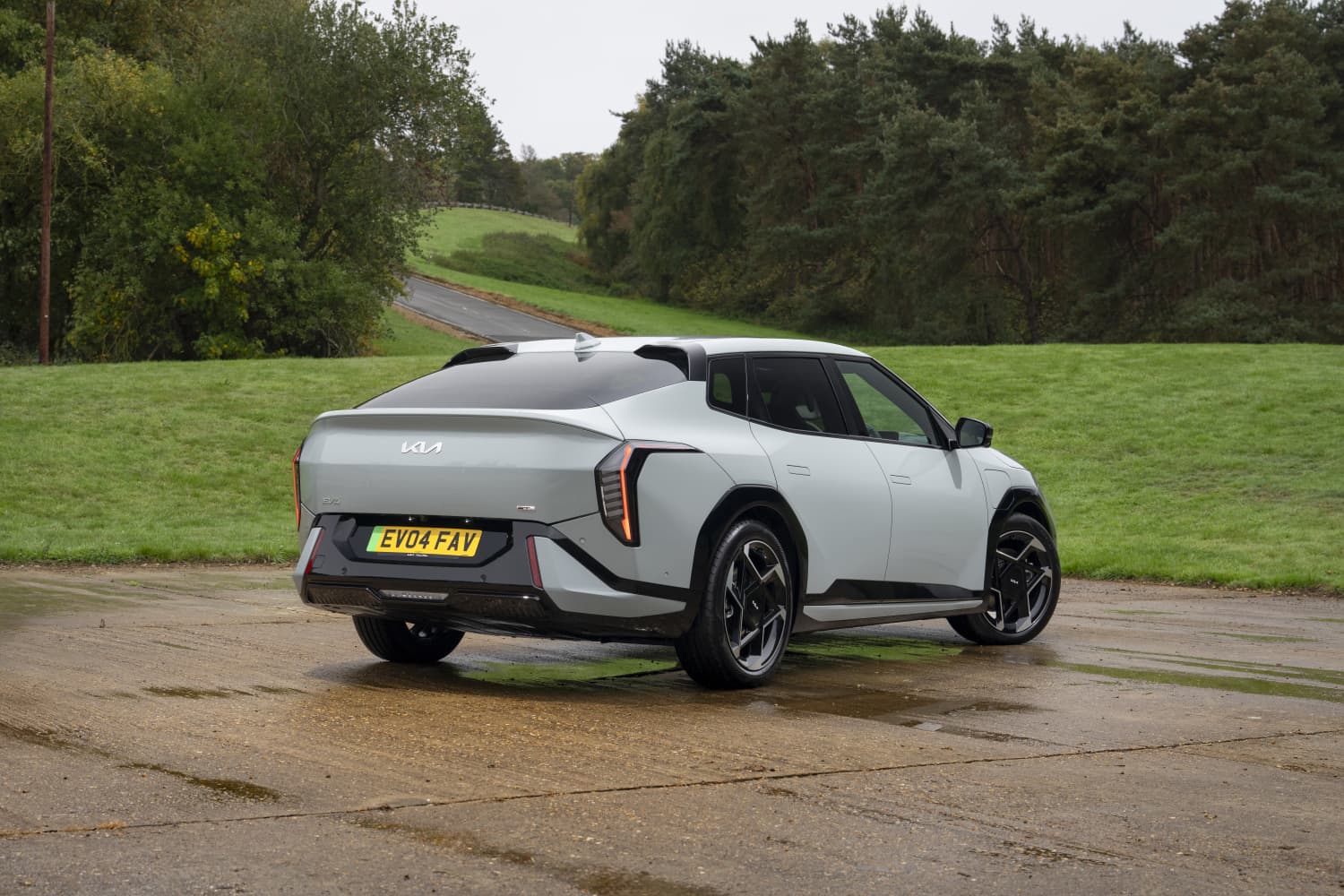 Kia EV4 Fastback (saloon) GT-Line S - rear, static