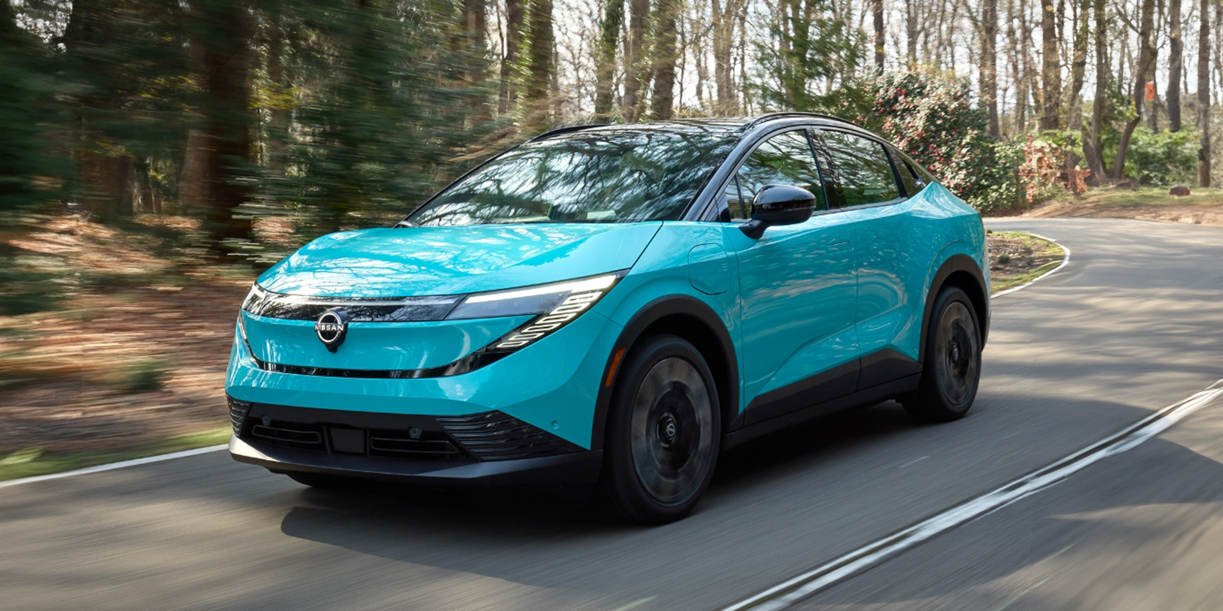 New Nissan Leaf crossover debuts