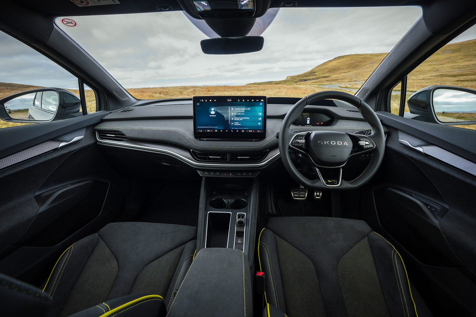 Skoda Elroq vRS front interior view | Expert Rating