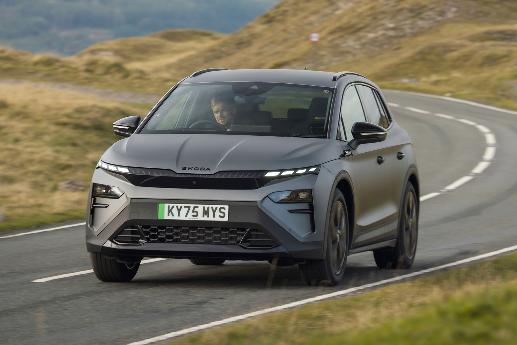 Skoda Elroq vRS front view | Expert Rating