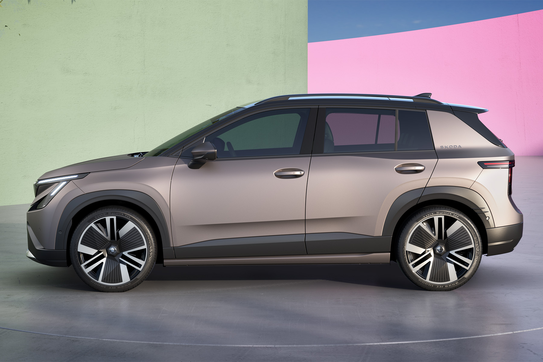 Skoda Epiq side view | Expert Rating