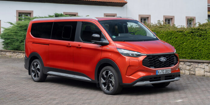 Ford Tourneo Custom