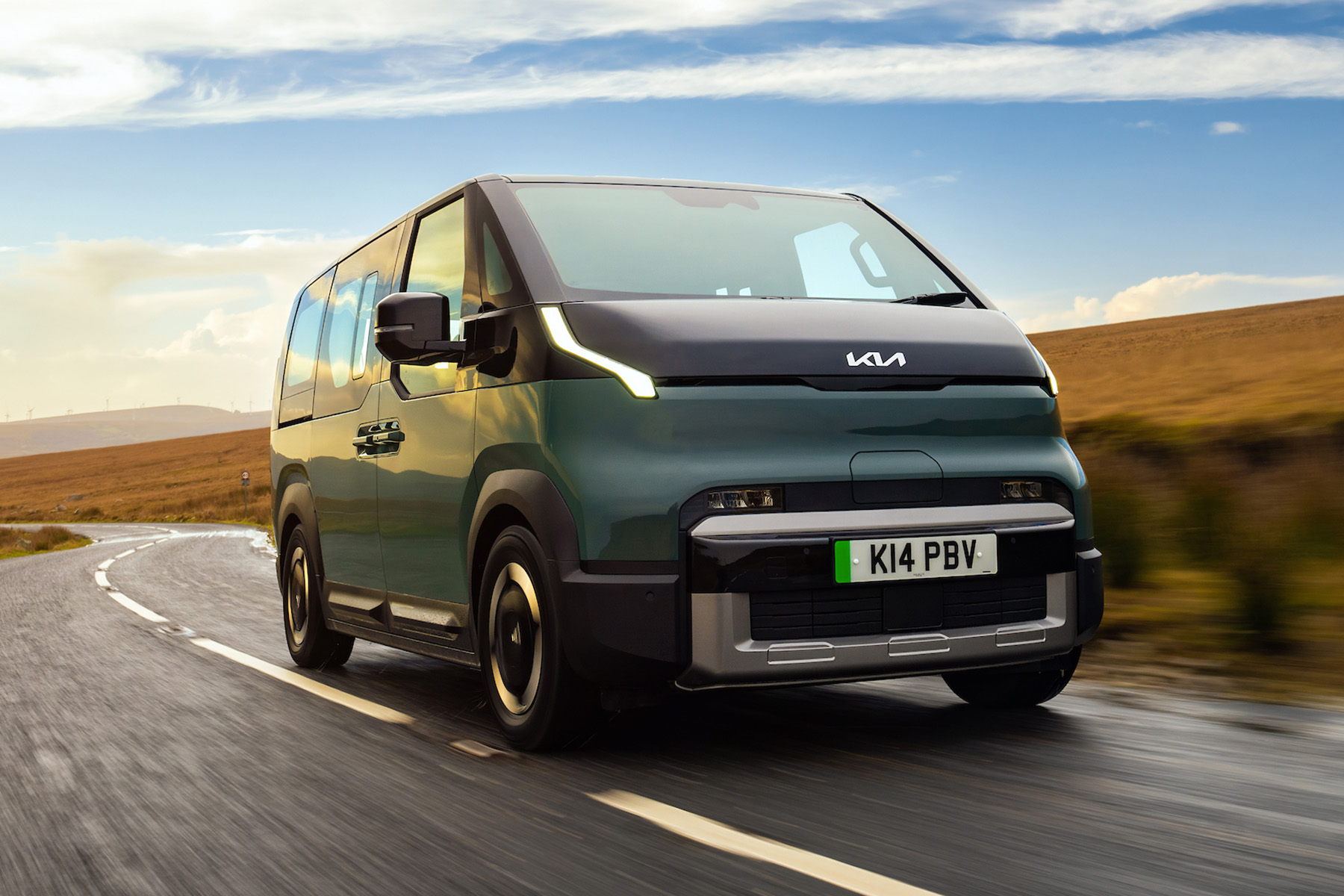 Kia PV5 Passenger front view | Expert Rating