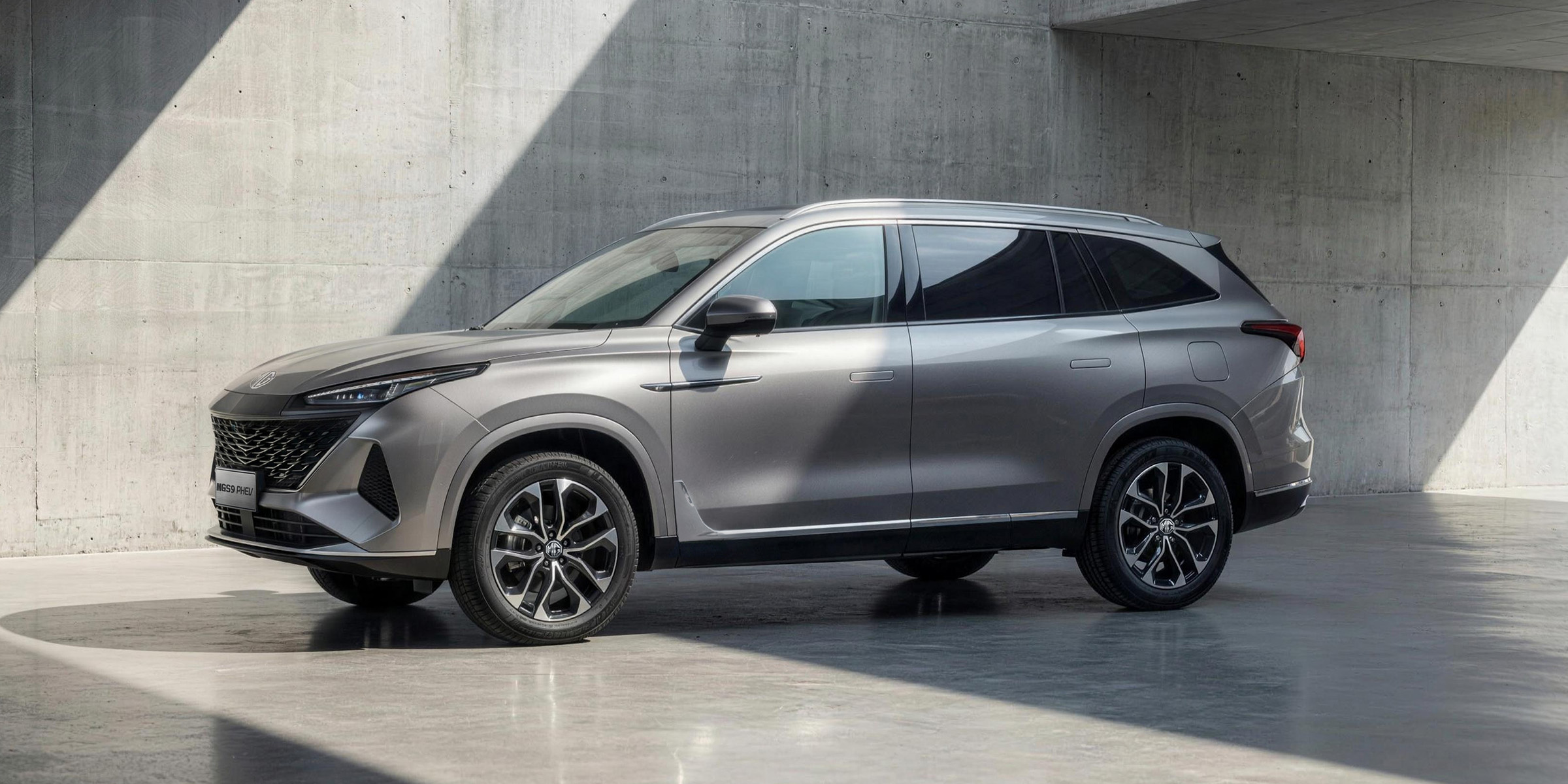 Seven-seat MG S9 SUV debuts