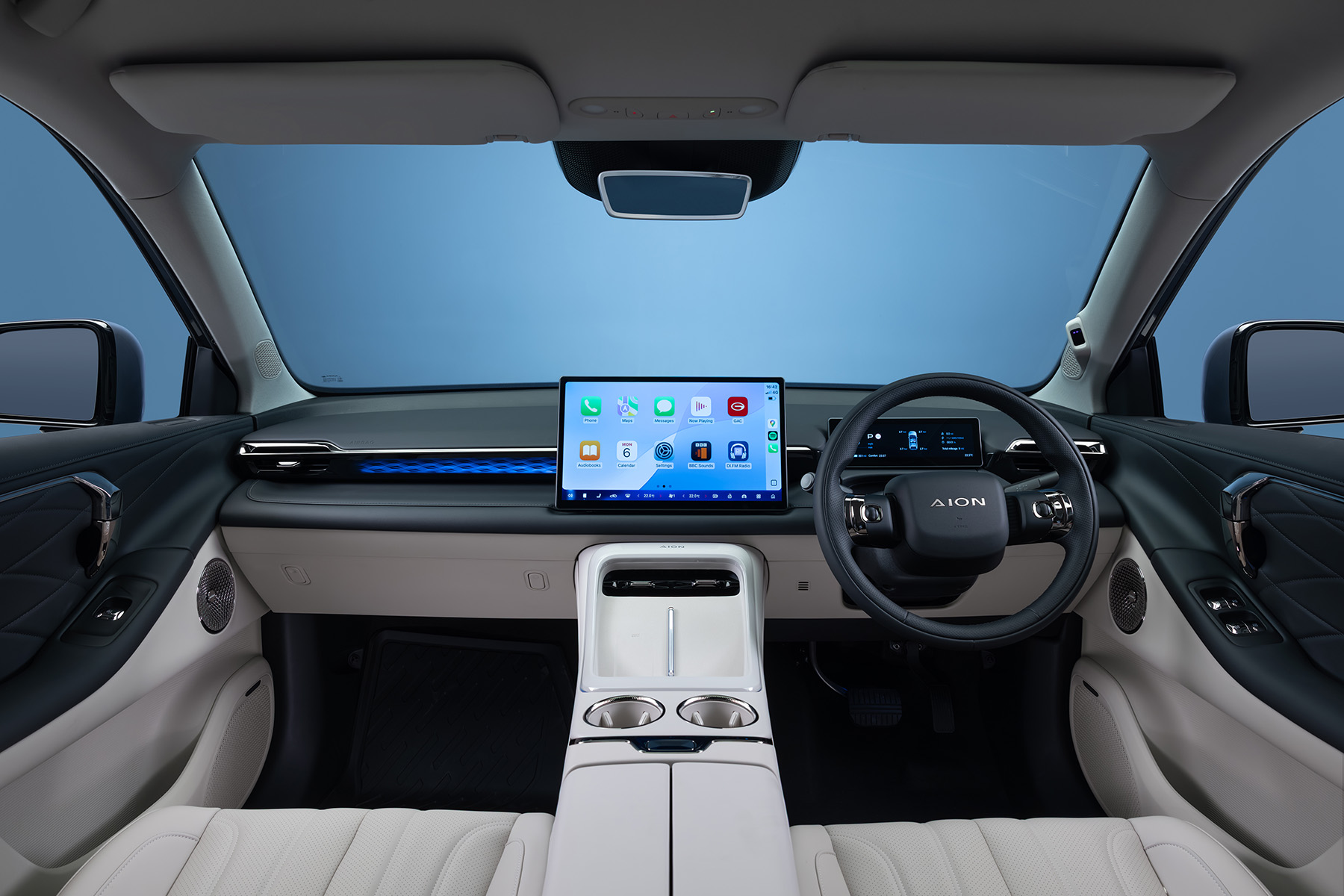 Aion V interior view | Expert Rating