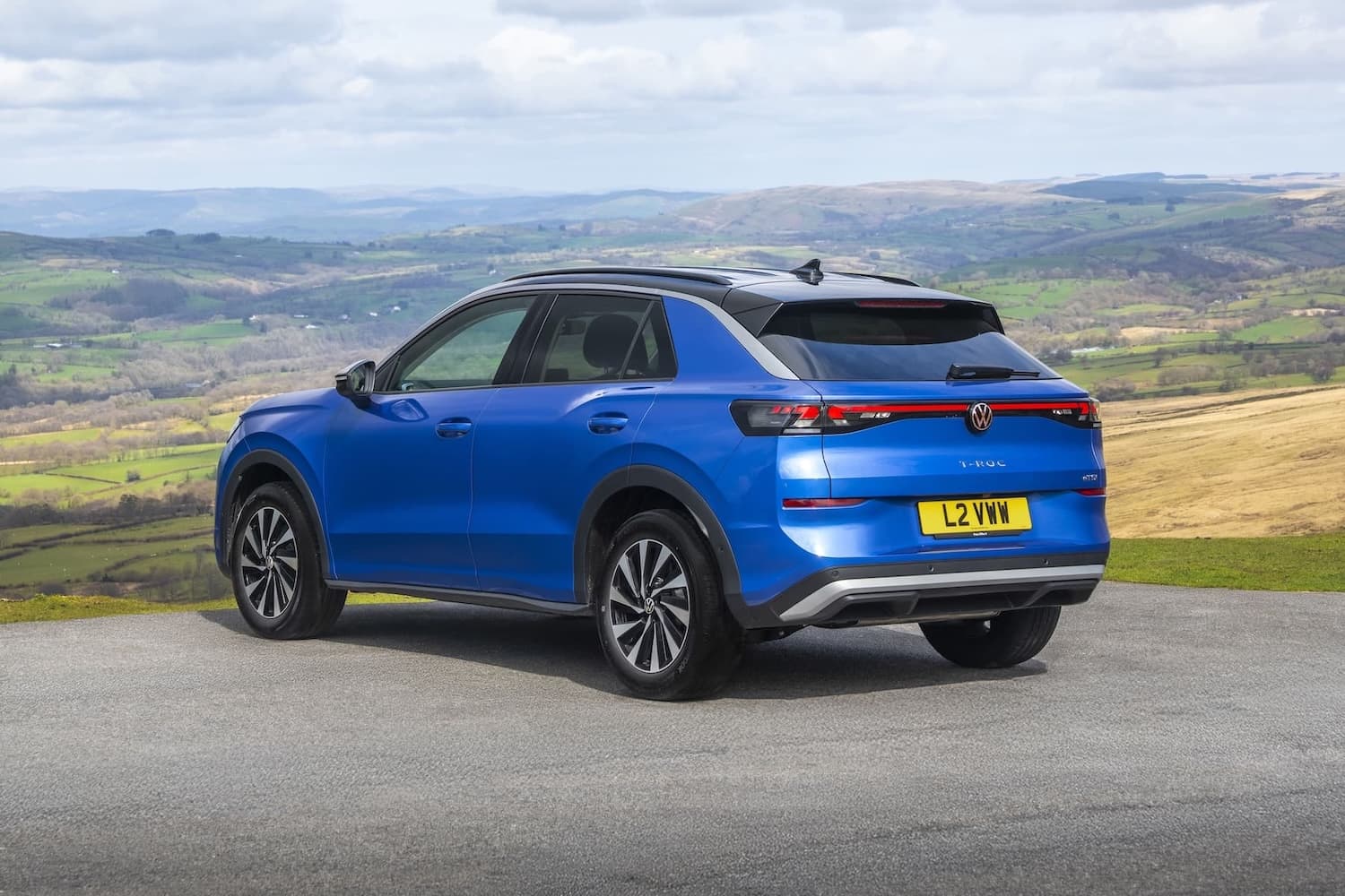 Volkswagen T-Roc (2026 onwards) - rear view, static