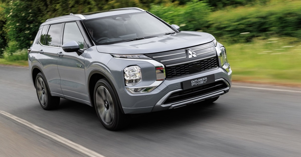 Mitsubishi Outlander review – first UK drive 2026 | The Car Expert