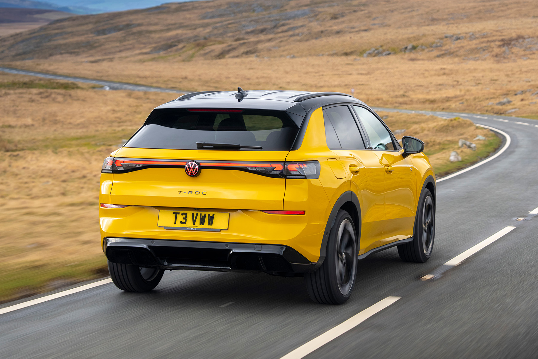 Volkswagen T-Roc (2026) rear view | Expert Rating