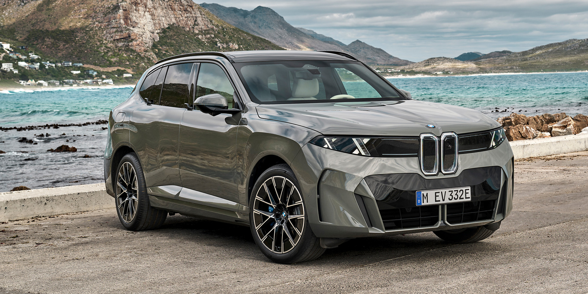 BMW iX5 | Expert Rating