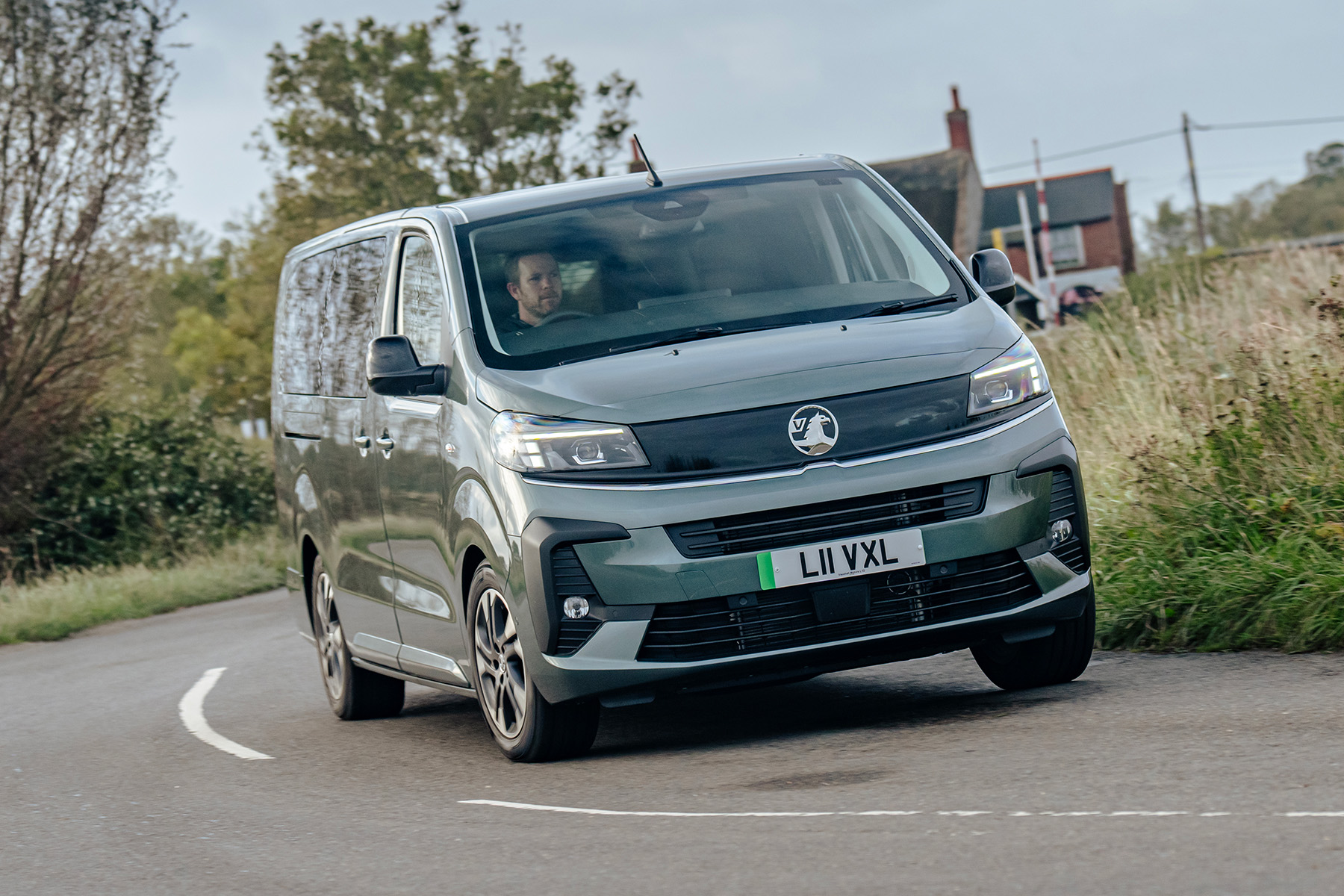 Vauxhall Vivaro Life Electric front view | Expert Rating